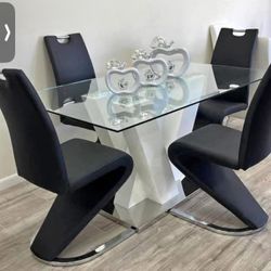 New 5pc Dining Set In Box 📦 