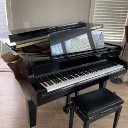 George Steck GS-72 Baby Grand Piano 