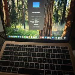 Mac Book 2020
