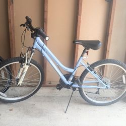 Roadmaster Granite Peak - 24" wheels Mountain bike 