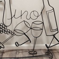 Black Metal Wine Rack 