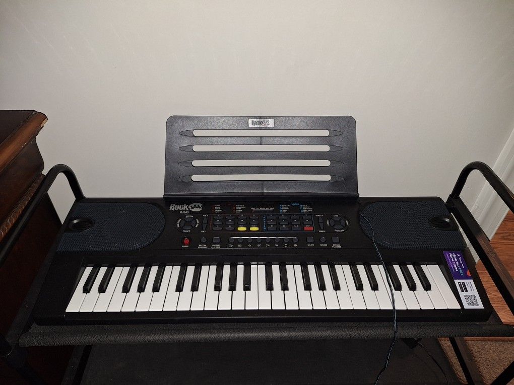 Small Electric Keyboard