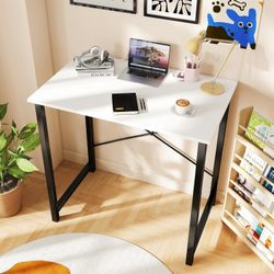White Computer Desk / Black Frame - 31”W x 29.5”H x 16”D