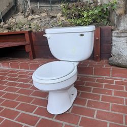 Toilet. Everything Works 