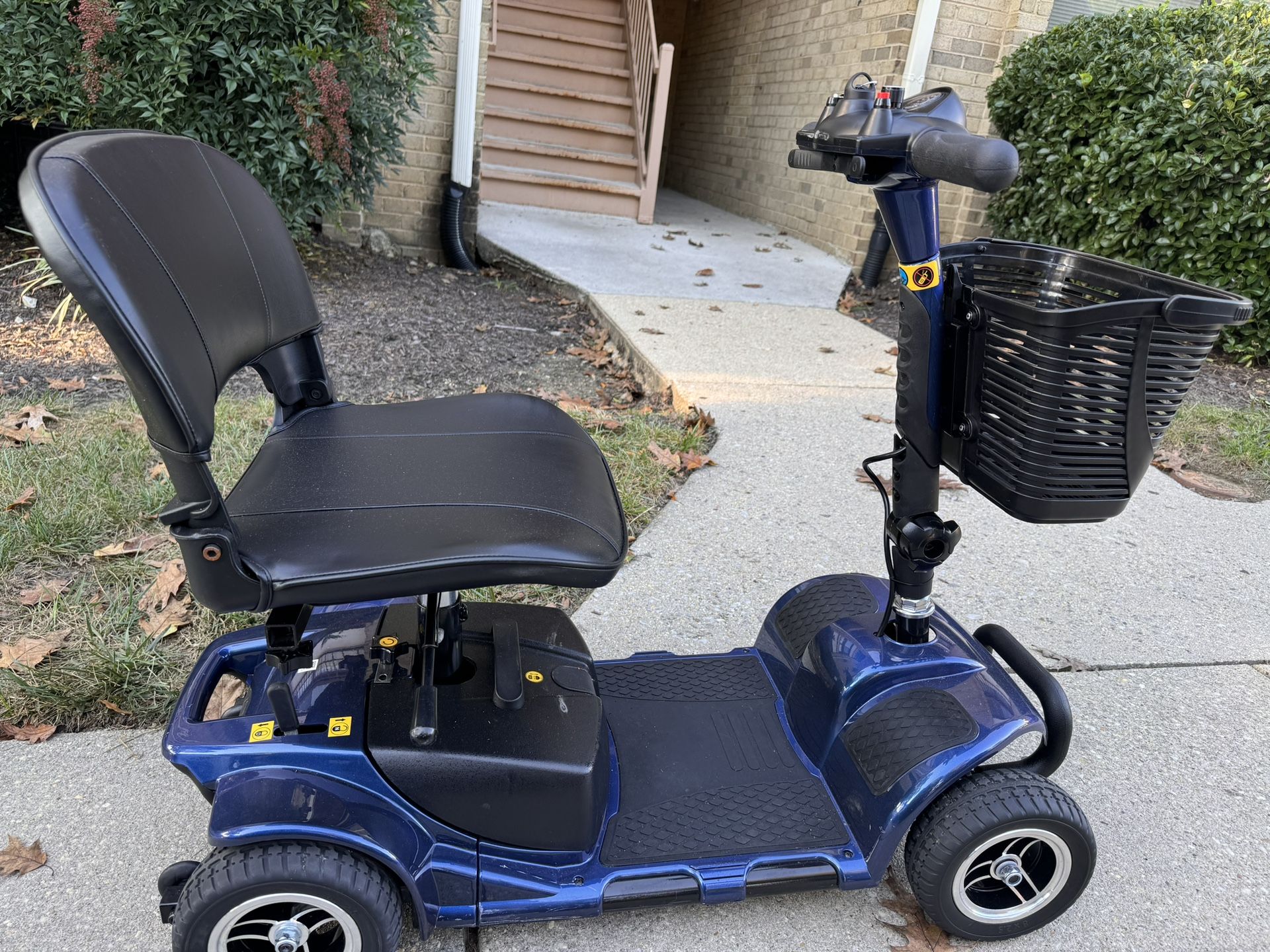 VIVE Medical Scooter
