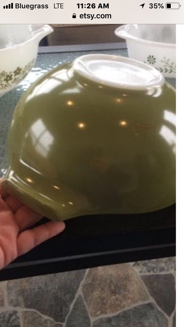 Pyrex olive Cinerella bowl