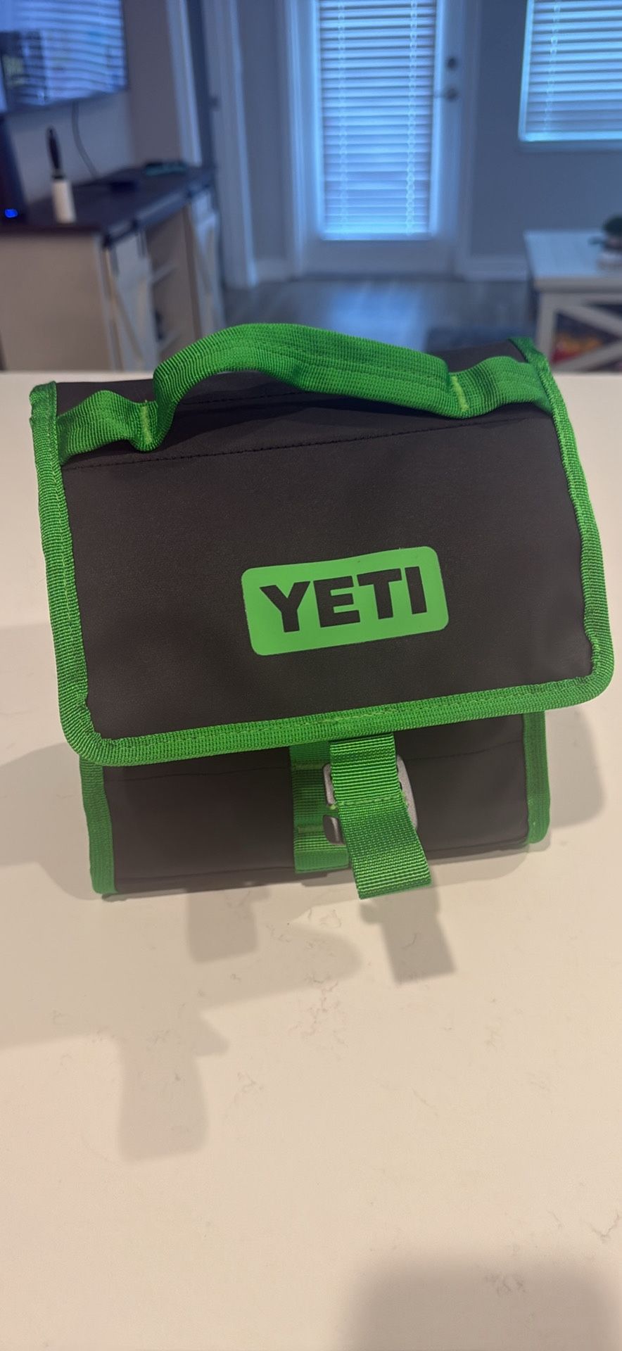 Yeti lunch Bag
