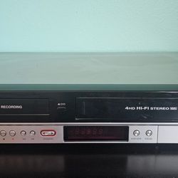 Zenith XBR716 DVD Recorder/VHS Combo