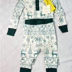 Christmas 2 Pcs Pjs Size 2t 