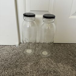 Glass Containers - Kitchen Decor - 2 Piece Set