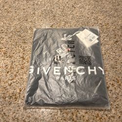 Brand New Givenchy T-shirt 