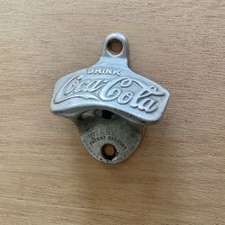 Collectors Vintage 1940’s Bottle opener (wall mounting) 