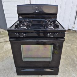Amana 30" Black Stove (Delivery)