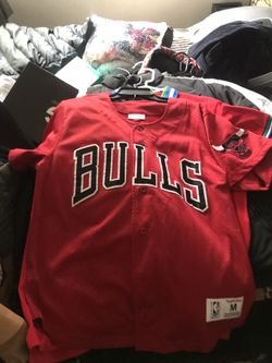 Bulls Jersey Size M