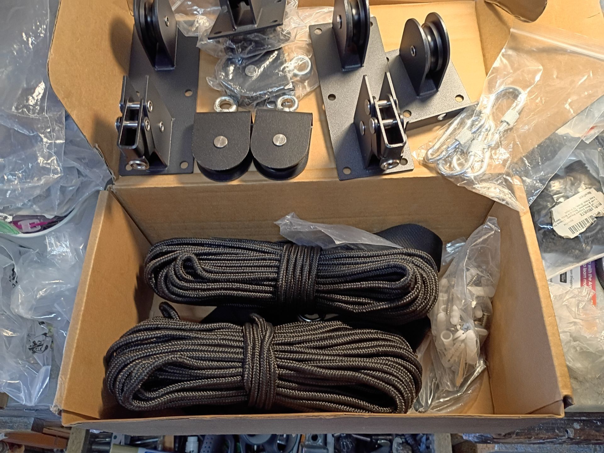 Trusoon biker hoist