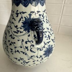 Chinese Vase 