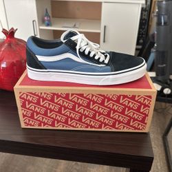Authentic Old Skool Vans