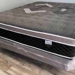 Full Oasis Thermal Comfort Europillow Top 12inch Mattress!!