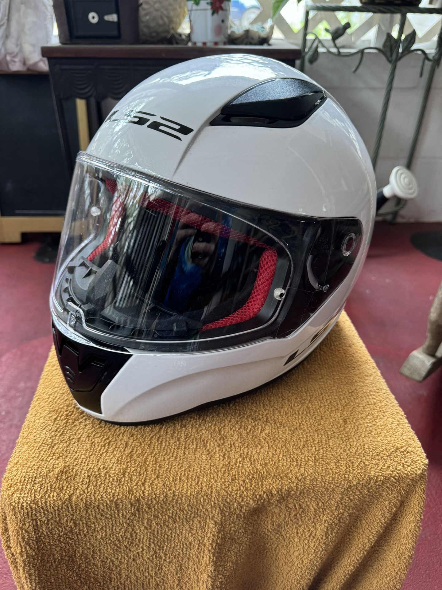Large LS2 Rapid White and Black Sport Motorcycle Helmet