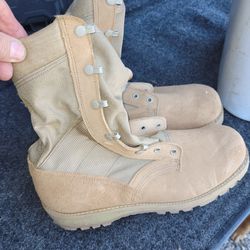 Vibram Desert Combat Boots
