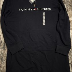Tommy Hilfiger Size Large
