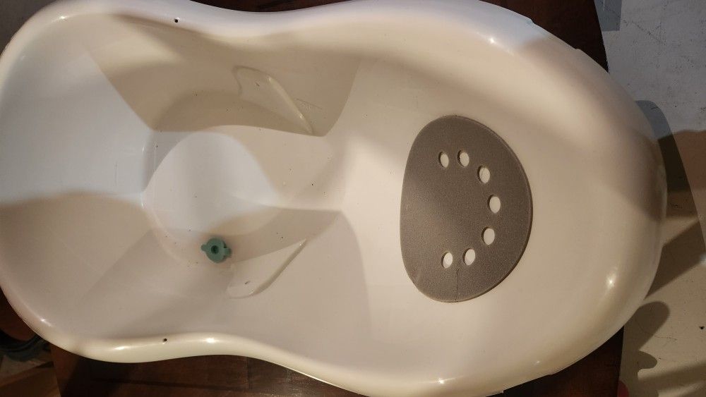 Fisher Price Baby Tub