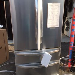 LG 27- Cu.Ft.4 Door French Door Refrigerator ( Brand New )