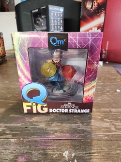 Doctor Strange Figure 