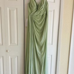 AZAZIE EVALIN Dusty Sage A-Line V-Neck Pleated Mesh Dress Size A10 NEW