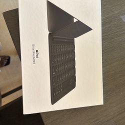 iPad Smart Keyboard 