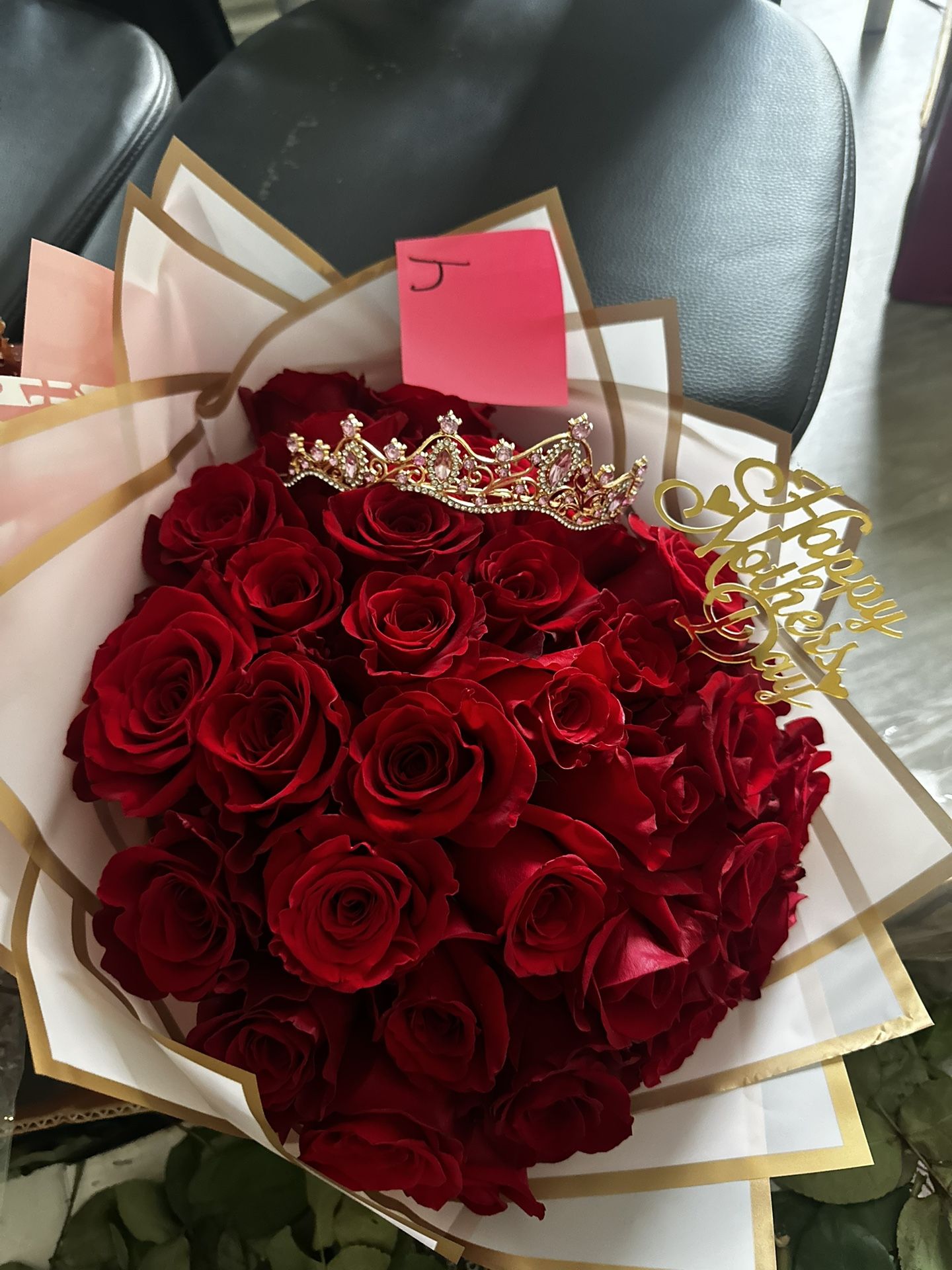 Ramo De Rosas/ Ramo Buchon/ Flowers Bouquet