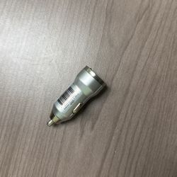dual USB dc car adapter