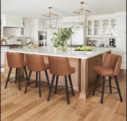 Set Of 4 360-degree Swivel Bar Stools, 26" Counter Height Bar Stools with High Back and Wood Legs, M