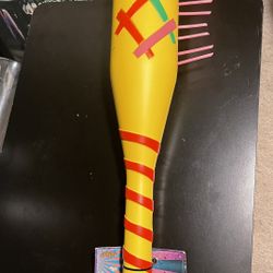 KILLER KLOWN FROM OUTTER SPACE BASEBALL BAT LIFE SIZE 