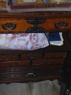 Korean  19th century antique  chest