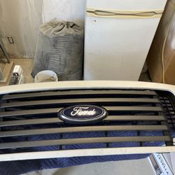 Ford Grill 