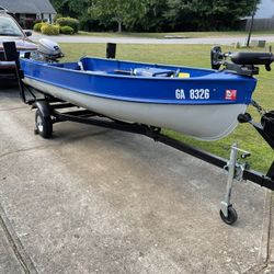 Alumacraft Boat
