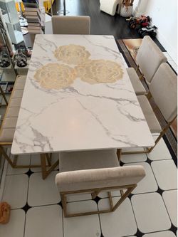Modern Dining Set – Marble Like Table & 5 Upholstered Chairs