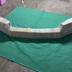 GMC sierra 1500, 2019-2021 Front Bumper, Brand New Never Opened 