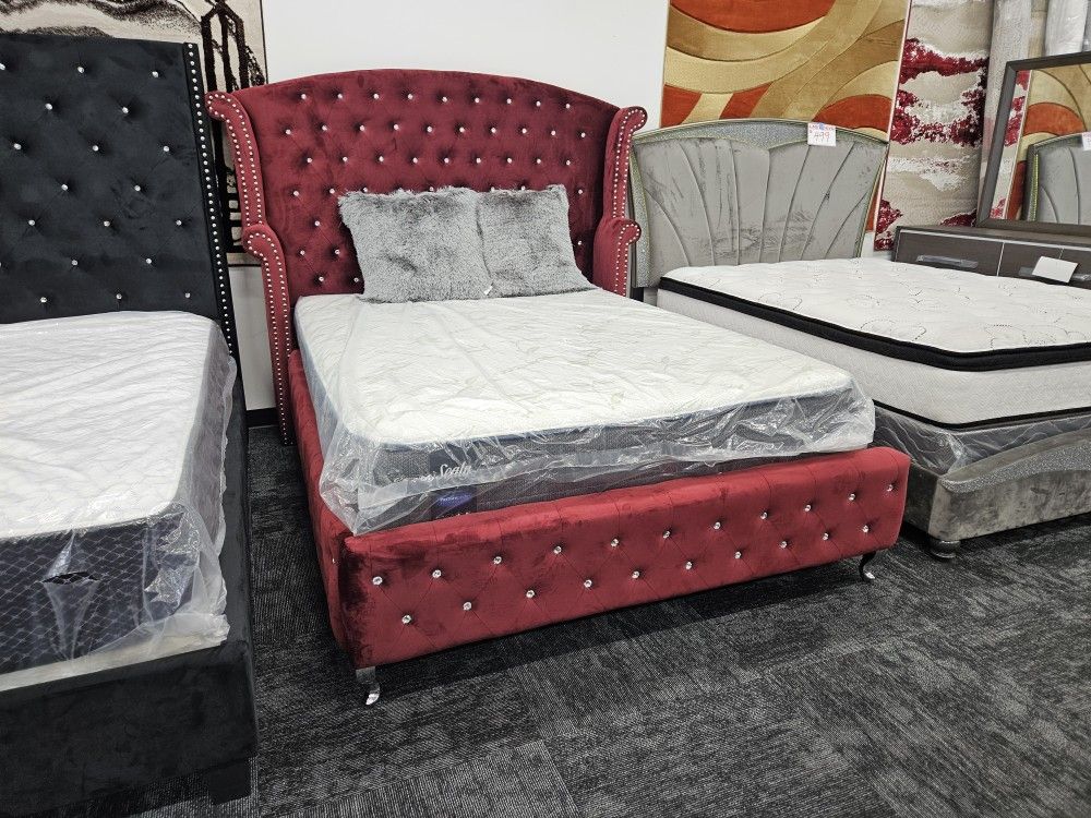 Brand New Stock Burgundy Velvet Queen Size Platform Bed Frame Special