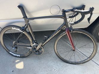 Specialized  Allez road bike  size 61cm
