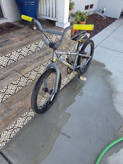 Kids BMX Bike