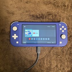 Nintendo Switch Lite Plus Charger And Case