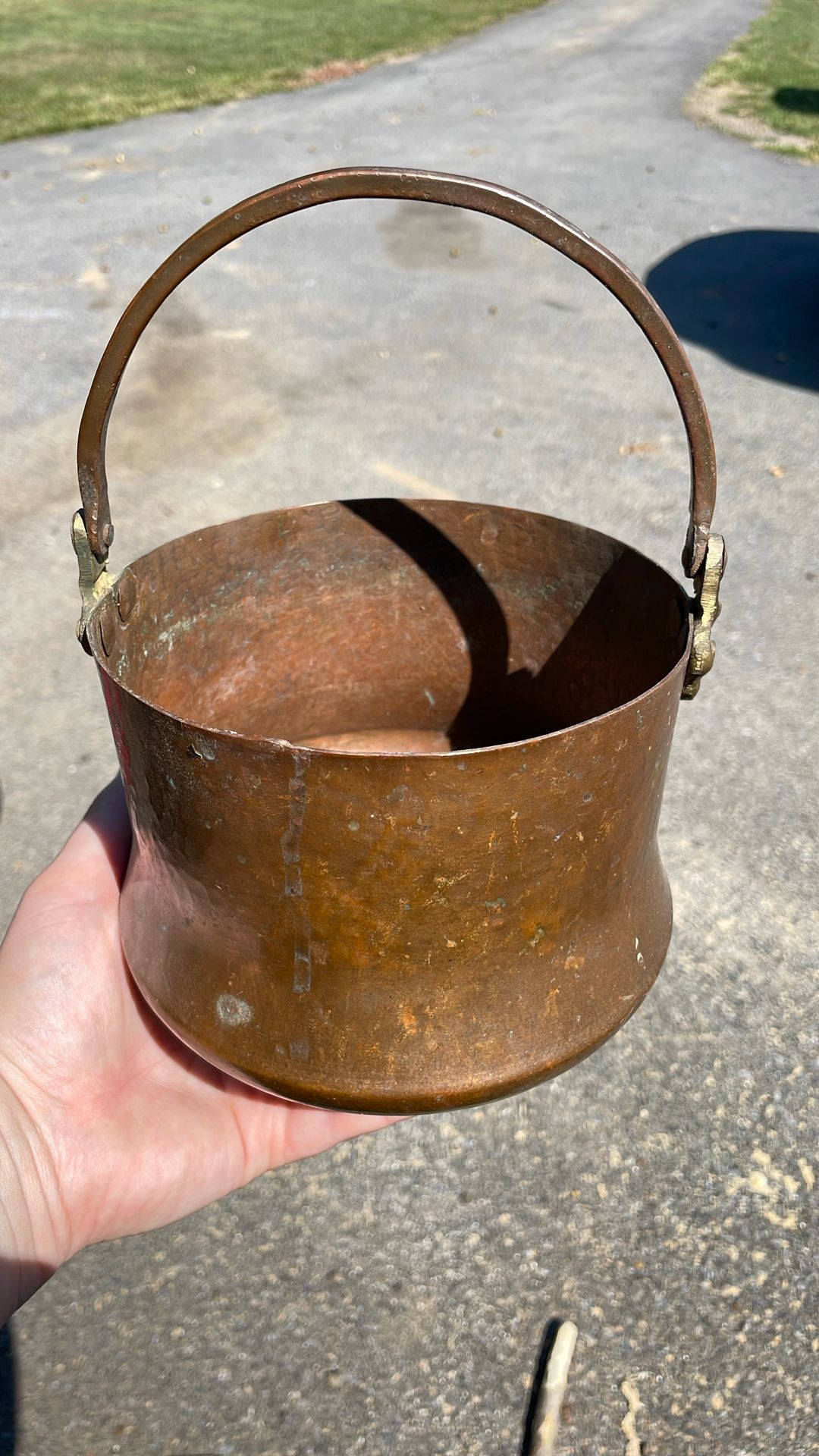 Metal Pot Planter With Handle Bronze Color