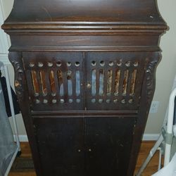 Antique World Phonograph Chicago IL #8053 Record Player