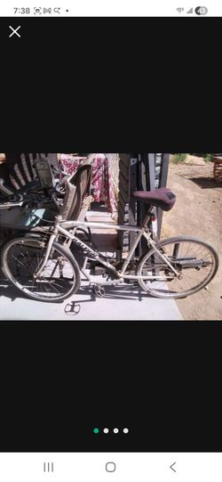 Eclipse 24" 21 Speed Mountain Bike Comes With Accessories