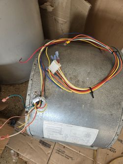Motor And Fan For Sale Been Used For 1 Month