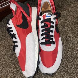 Nike Men’s Daybreak University Red