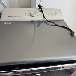 Maytag Washer & Dryer Set (Bravos XL) – Needs Minor Repair