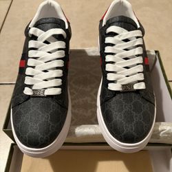 Gucci Shoes 